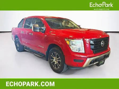 2021 Nissan Titan SV 4WD photo