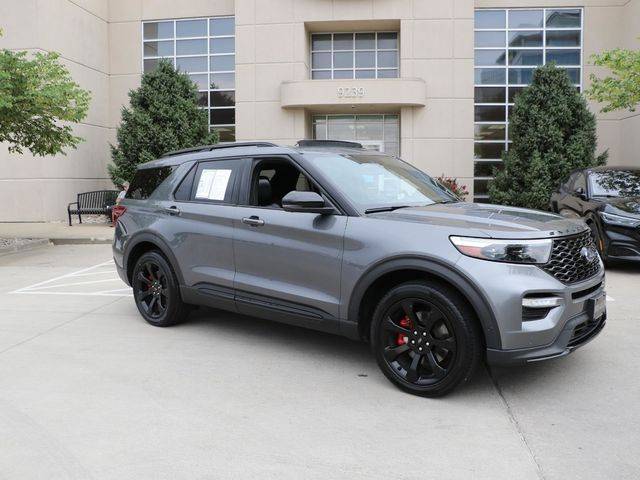 2021 Ford Explorer ST 4WD photo