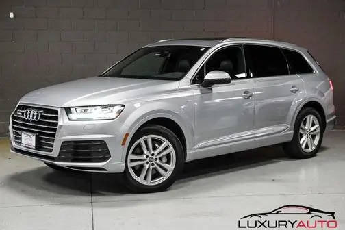 2017 Audi Q7 Prestige AWD photo