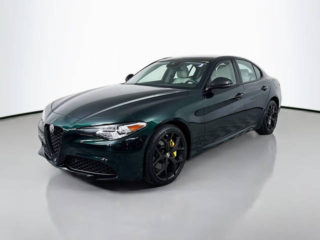 2021 Alfa Romeo Giulia Ti AWD photo