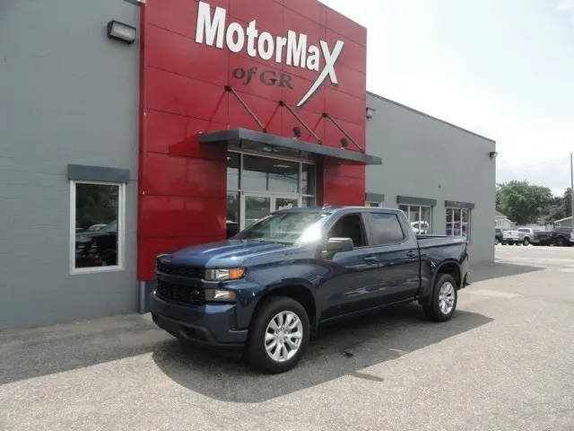 2021 Chevrolet Silverado 1500 Custom 4WD photo