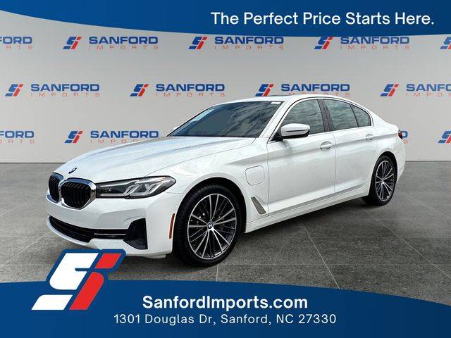 2021 BMW 5 Series 530e RWD photo