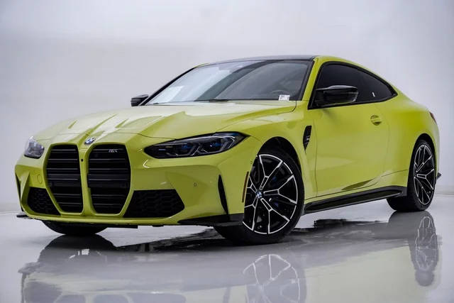 2021 BMW M4  RWD photo