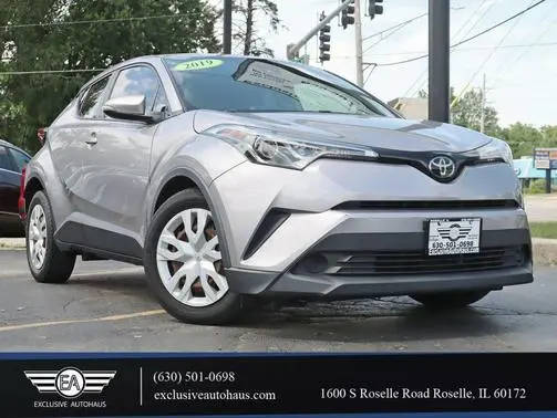 2019 Toyota C-HR LE FWD photo