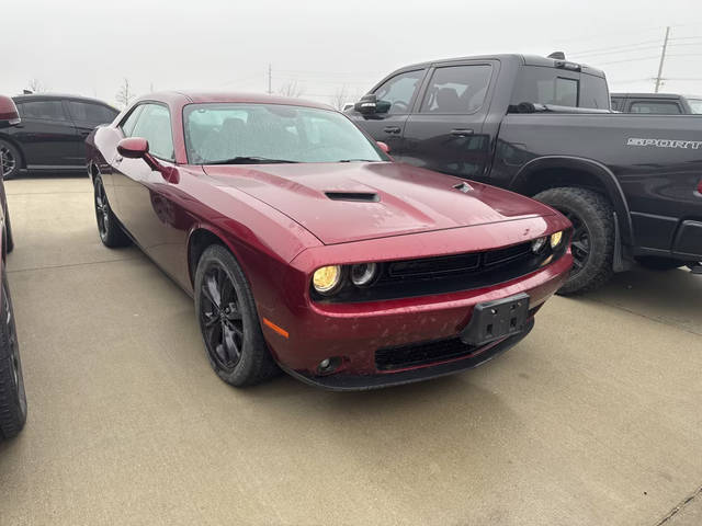 2021 Dodge Challenger SXT AWD photo