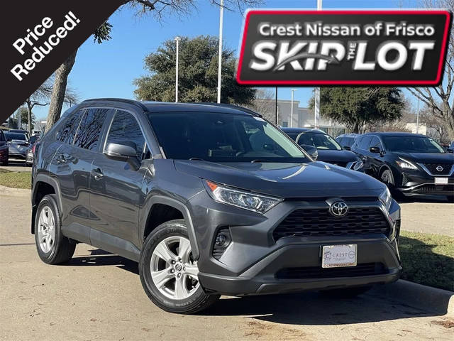 2021 Toyota RAV4 XLE FWD photo