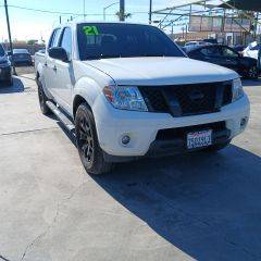 2021 Nissan Frontier SV RWD photo