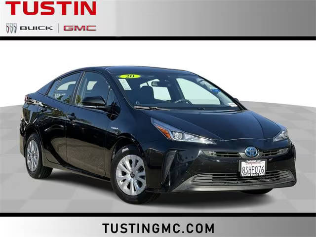 2020 Toyota Prius LE FWD photo