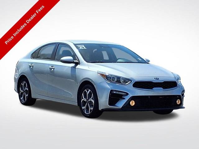 2021 Kia Forte LXS FWD photo