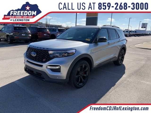 2021 Ford Explorer ST 4WD photo