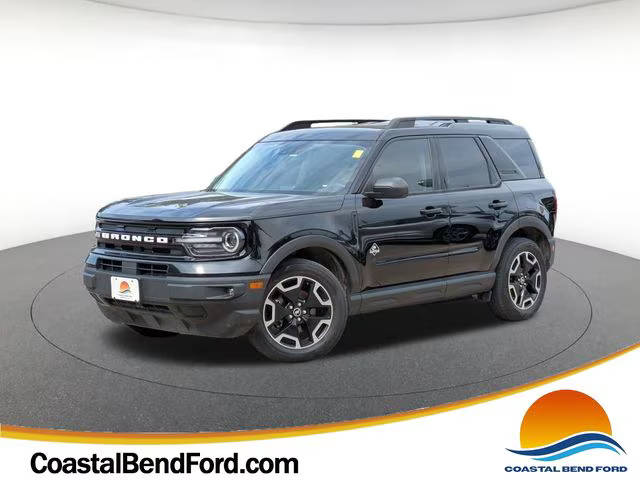 2021 Ford Bronco Sport Outer Banks 4WD photo