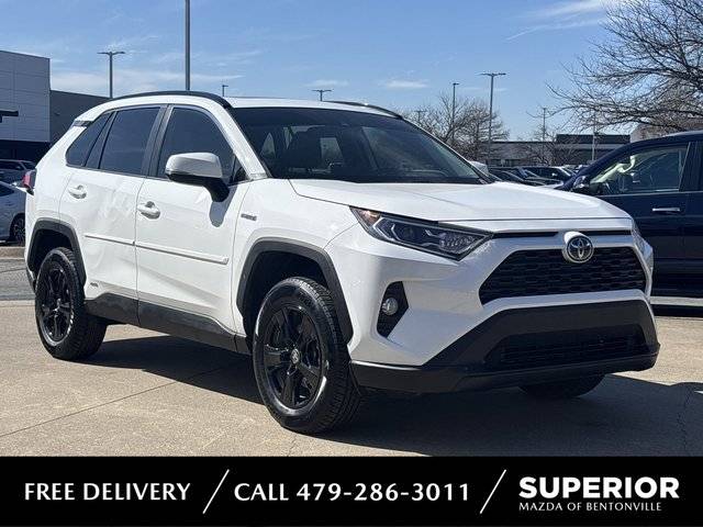 2021 Toyota RAV4 Hybrid XLE AWD photo