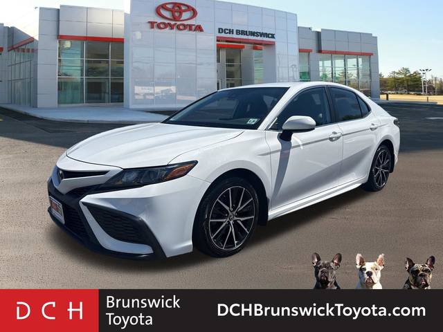 2021 Toyota Camry SE FWD photo