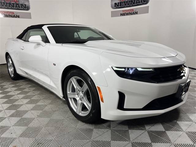 2019 Chevrolet Camaro 1LT RWD photo