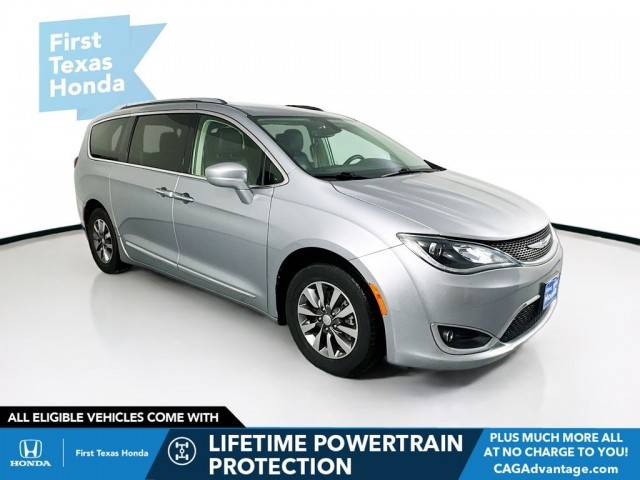 2020 Chrysler Pacifica Minivan Touring L Plus FWD photo