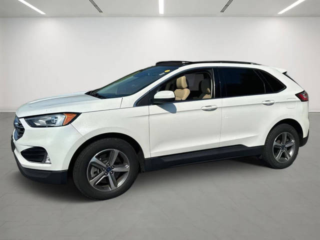 2021 Ford Edge SEL AWD photo