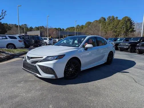 2021 Toyota Camry XSE FWD photo