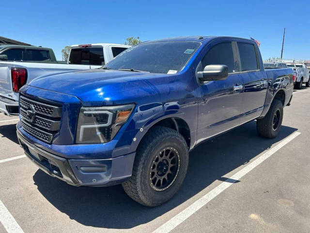 2021 Nissan Titan SV 4WD photo