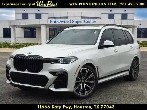 2021 BMW X7 M50i AWD photo