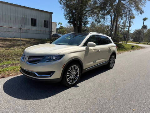 2016 Lincoln MKX Reserve FWD photo