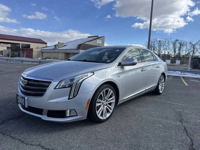 2019 Cadillac XTS Luxury FWD photo