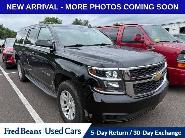 2019 Chevrolet Suburban LT 4WD photo