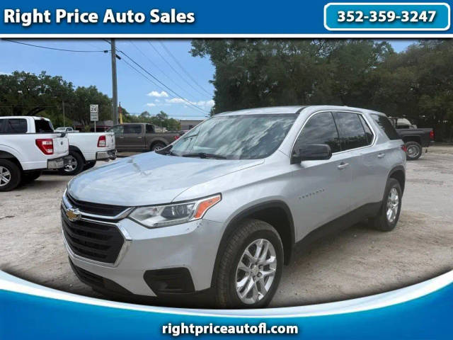 2021 Chevrolet Traverse LS FWD photo