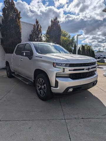 2021 Chevrolet Silverado 1500 RST 4WD photo