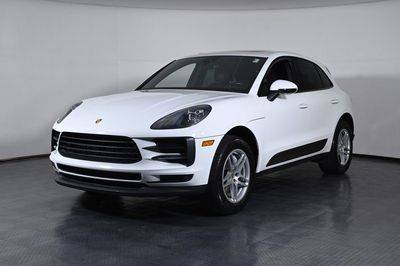 2021 Porsche Macan AWD photo