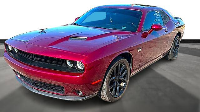 2021 Dodge Challenger SXT RWD photo