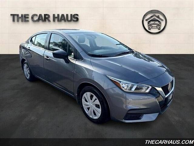 2021 Nissan Versa S FWD photo