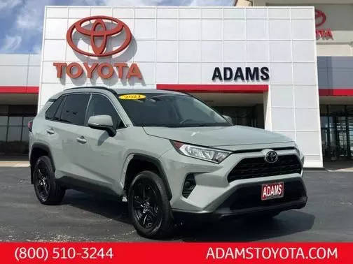 2021 Toyota RAV4 XLE AWD photo