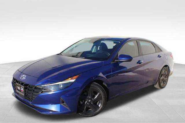 2021 Hyundai Elantra SEL FWD photo
