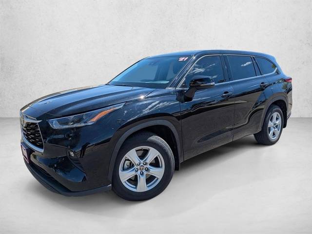 2021 Toyota Highlander LE AWD photo