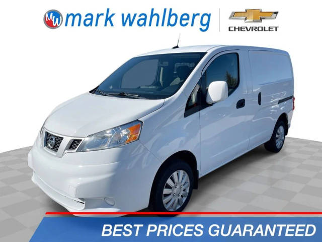 2021 Nissan  SV FWD photo