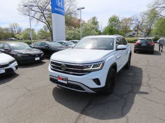 2021 Volkswagen Atlas Cross Sport 2.0T SEL AWD photo