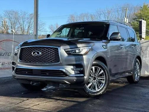 2019 Infiniti QX80 LUXE 4WD photo