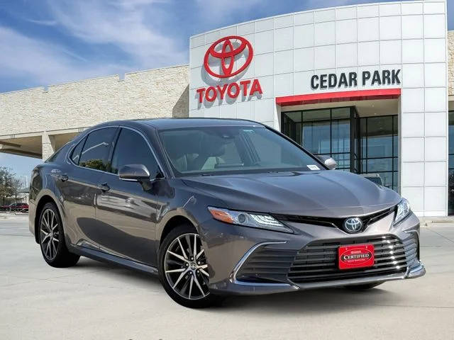 2021 Toyota Camry XLE FWD photo