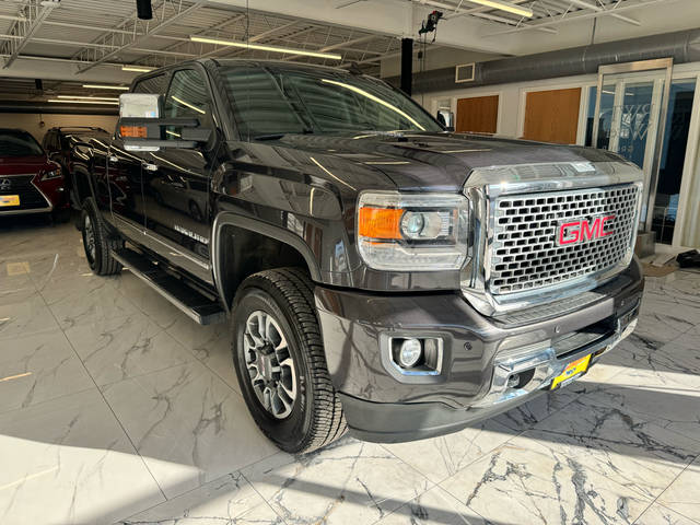 2016 GMC Sierra 2500HD Denali 4WD photo