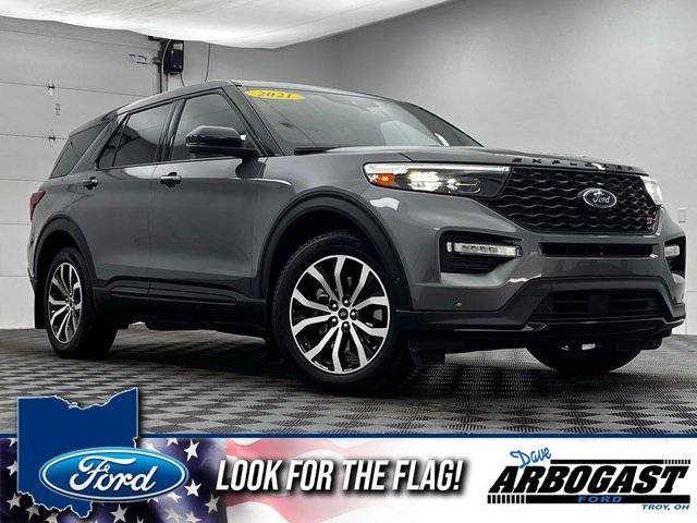 2021 Ford Explorer ST 4WD photo