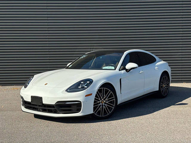 2021 Porsche Panamera 4 AWD photo