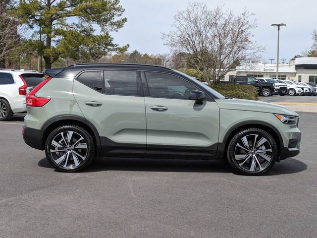 2021 Volvo XC40 Recharge Pure Electric  AWD photo