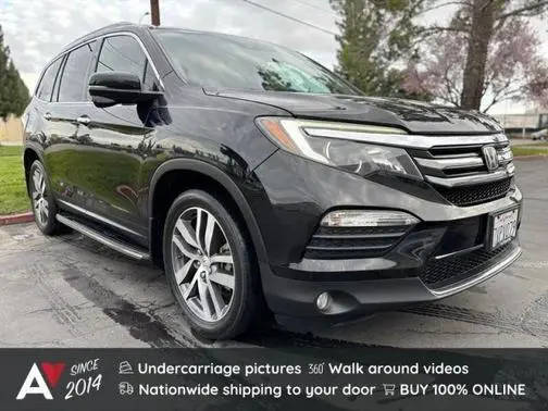 2016 Honda Pilot Touring AWD photo