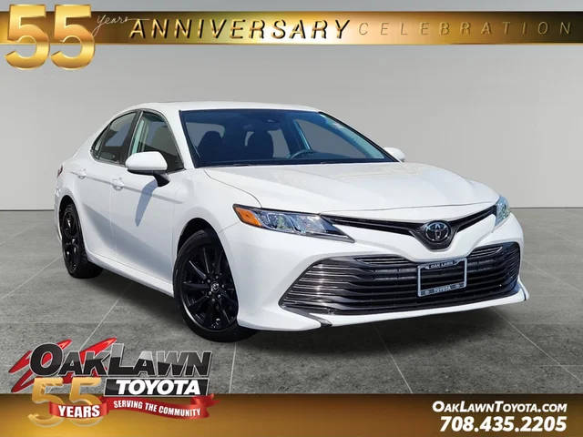 2020 Toyota Camry LE FWD photo