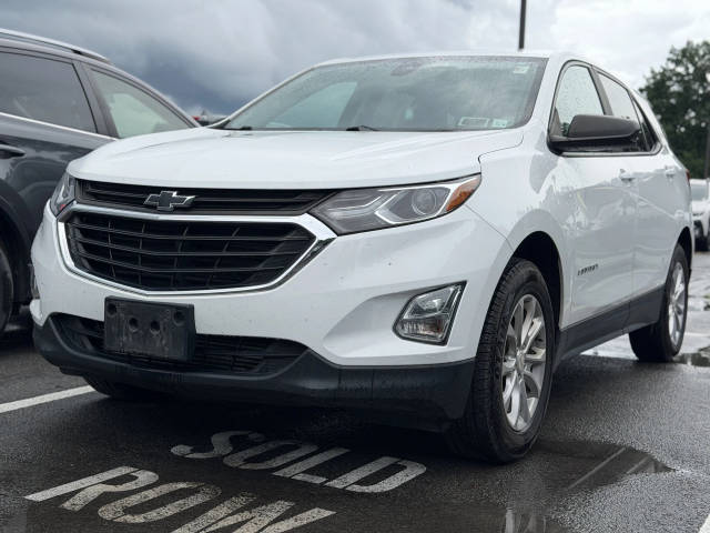 2021 Chevrolet Equinox LS AWD photo