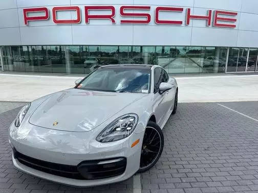 2021 Porsche Panamera 4 AWD photo