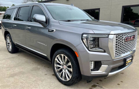 2021 GMC Yukon XL Denali 4WD photo