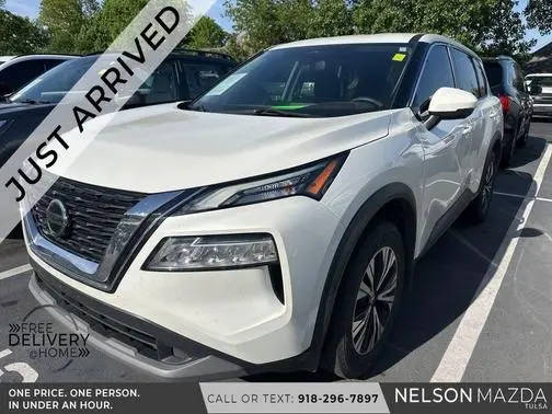 2021 Nissan Rogue SV FWD photo