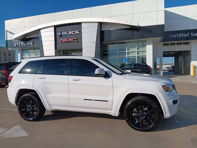 2021 Jeep Grand Cherokee Laredo X 4WD photo