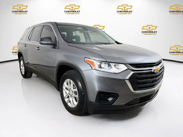 2021 Chevrolet Traverse LS FWD photo